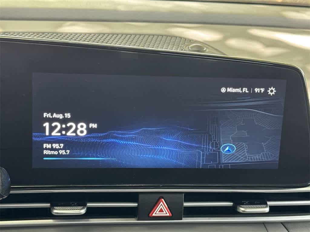 Thumbnail: 2023 Hyundai Elantra - 18