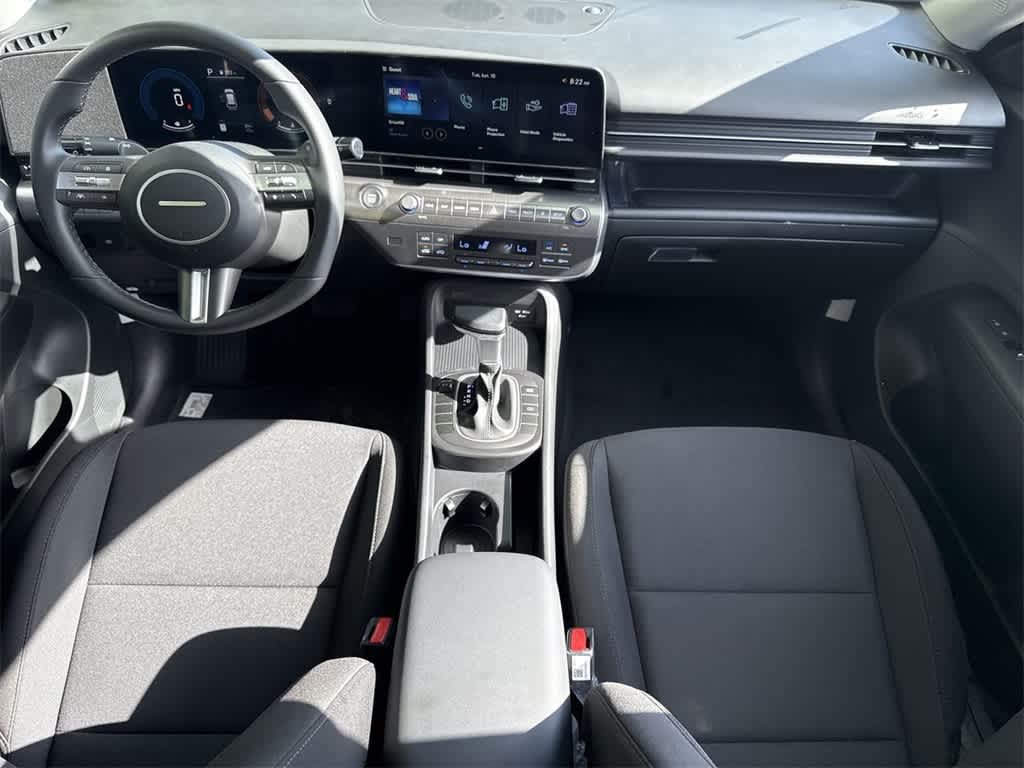 2025 Hyundai Kona SEL 24