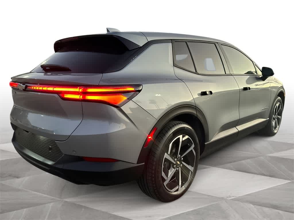 Thumbnail: 2025 Chevrolet Equinox - 8