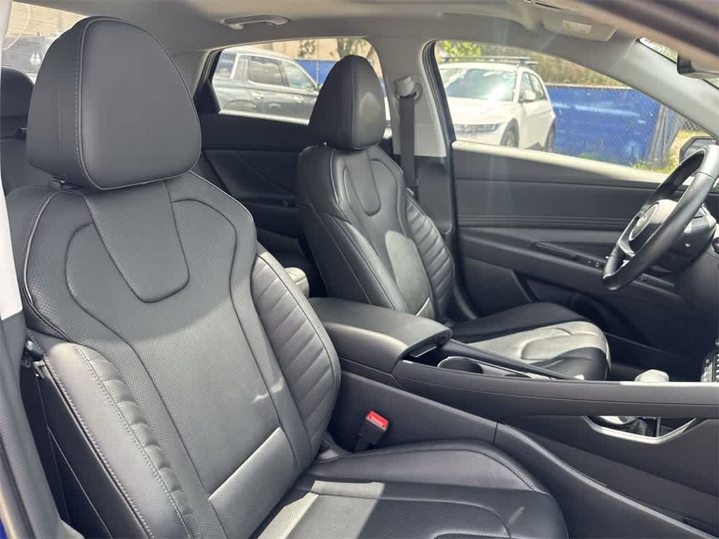 Thumbnail: 2024 Hyundai Elantra - 27