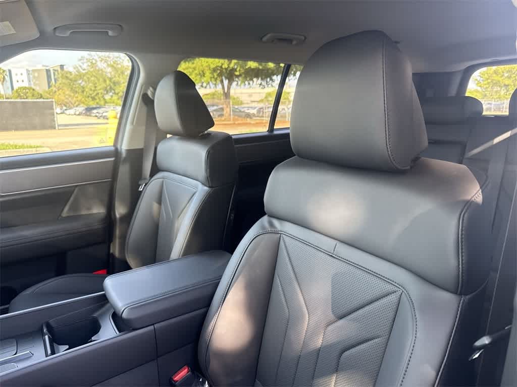 Thumbnail: 2026 Hyundai Santa Fe - 14