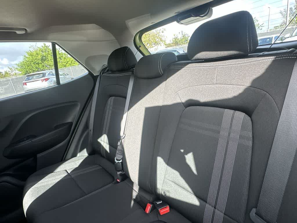 Thumbnail: 2023 Hyundai Venue - 22