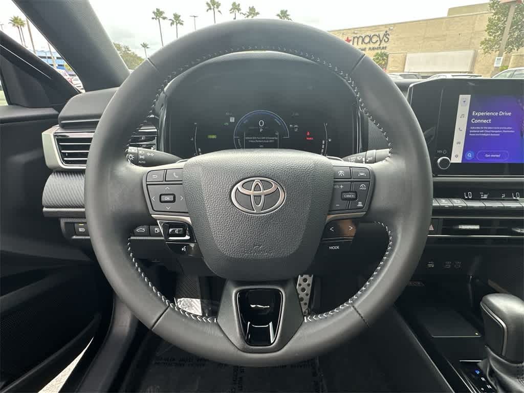 Thumbnail: 2025 Toyota Camry - 15