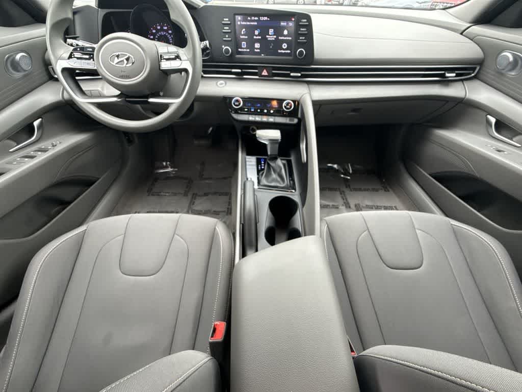 Thumbnail: 2023 Hyundai Elantra - 24