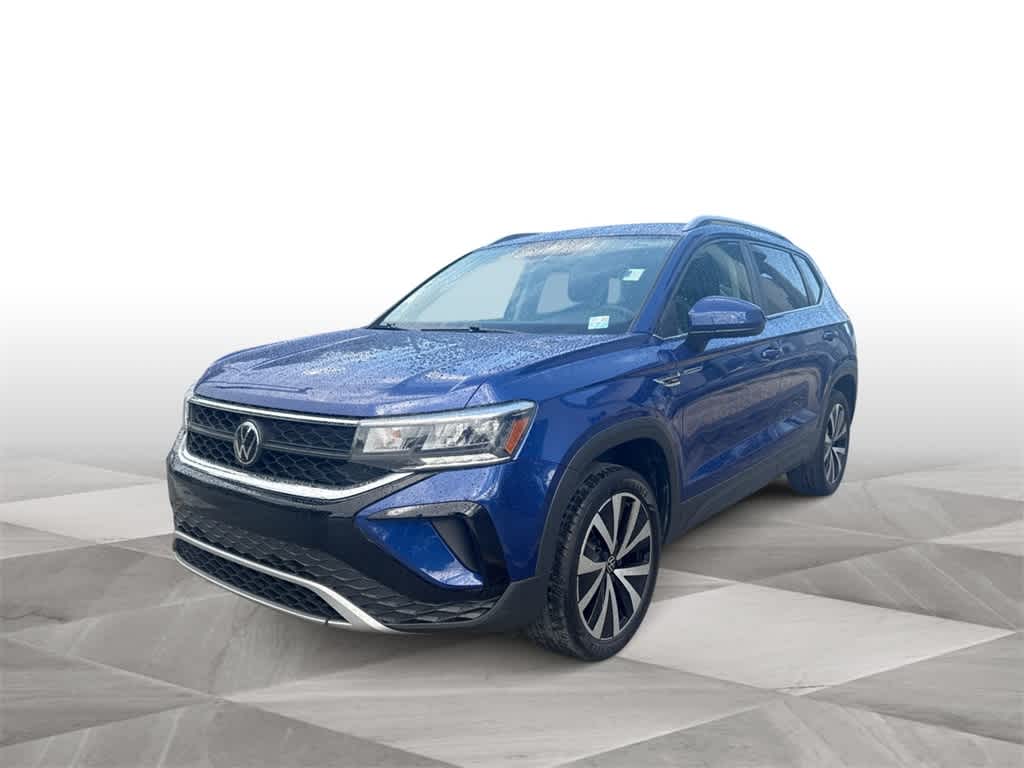 Thumbnail: 2023 Volkswagen Taos - 4