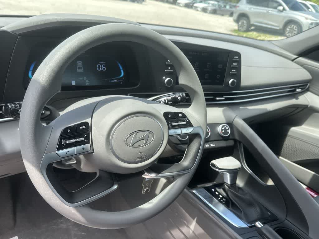 Thumbnail: 2026 Hyundai Elantra - 17