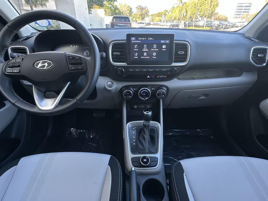 Thumbnail: 2025 Hyundai Venue - 24