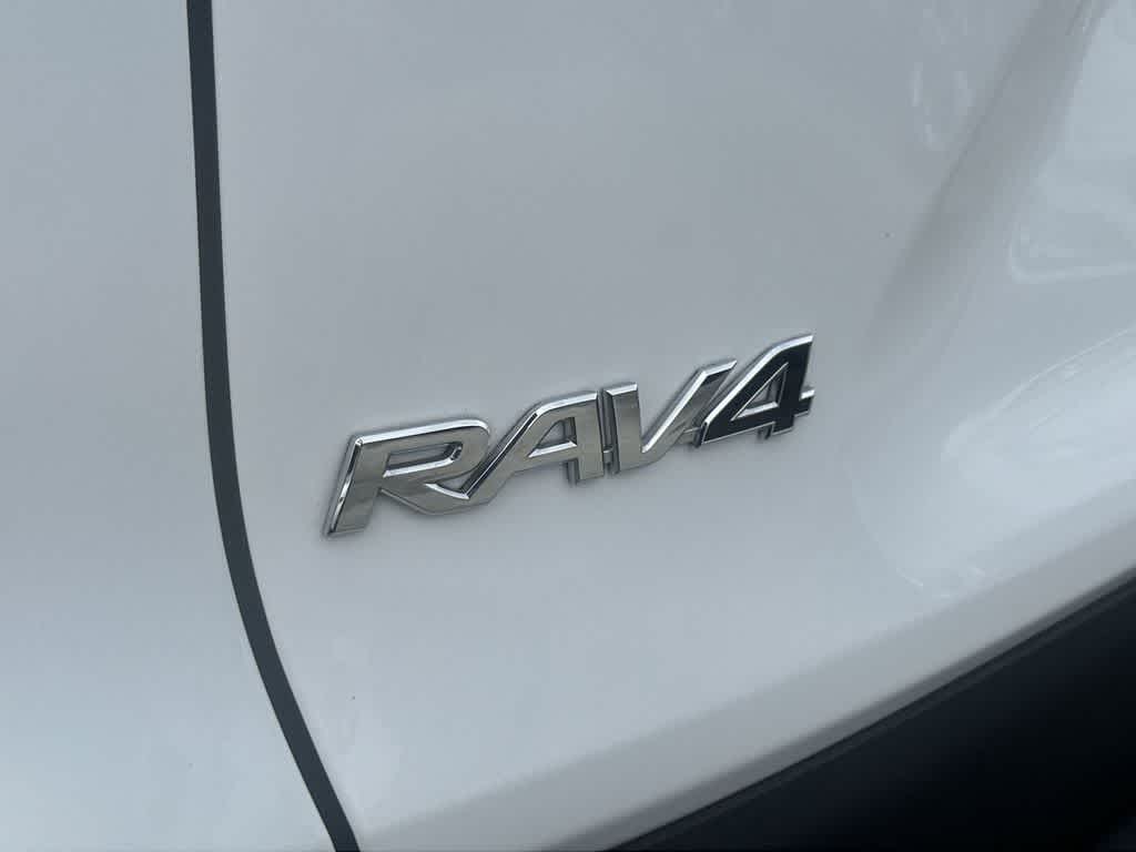 Thumbnail: 2025 Toyota RAV4 - 11
