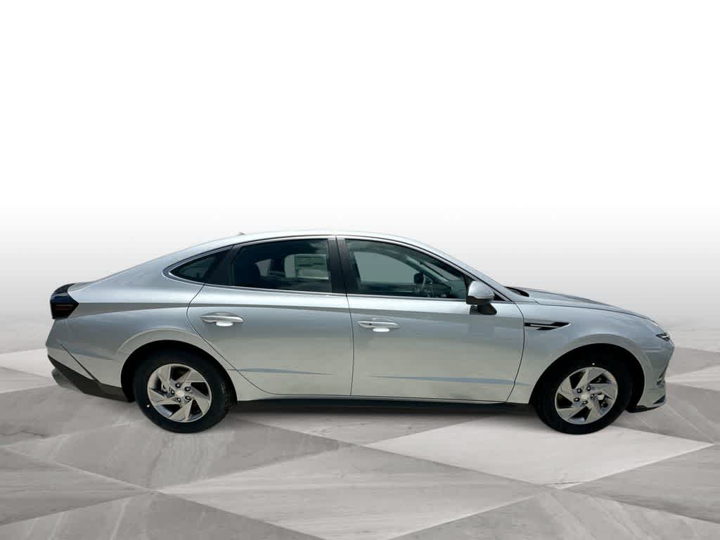 Thumbnail: 2026 Hyundai Sonata - 9