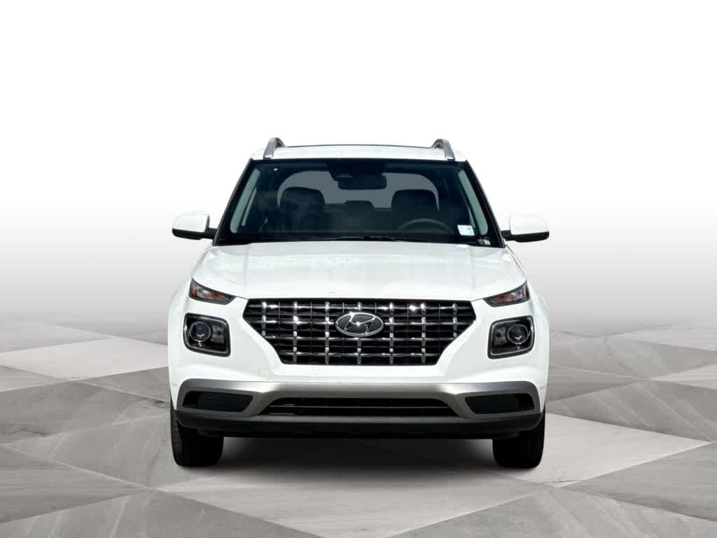 Thumbnail: 2026 Hyundai Venue - 3