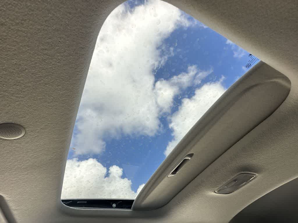 Thumbnail: 2025 Hyundai Venue - 17