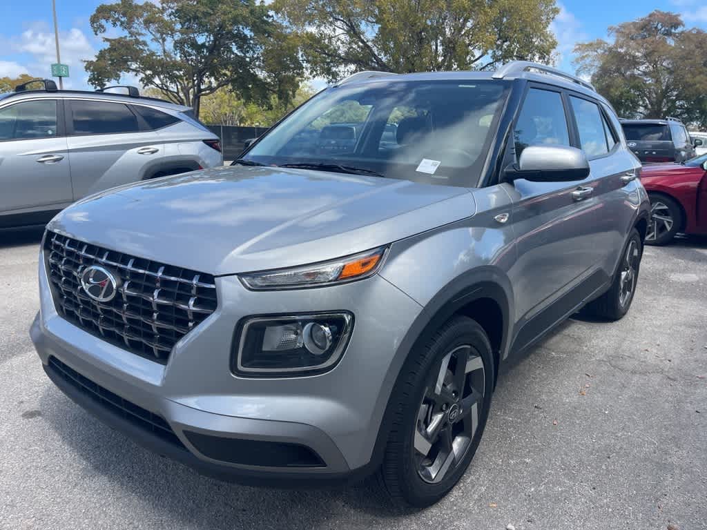2025 Hyundai Venue SEL -
                  Doral, FL
