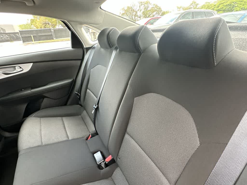 Thumbnail: 2023 Kia Forte - 22