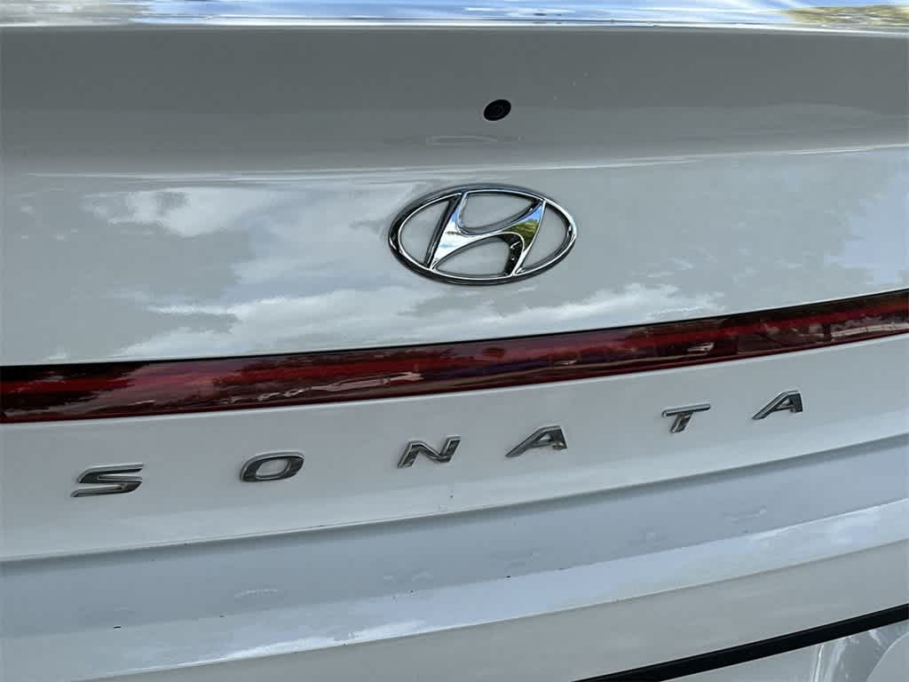 Thumbnail: 2023 Hyundai Sonata - 10