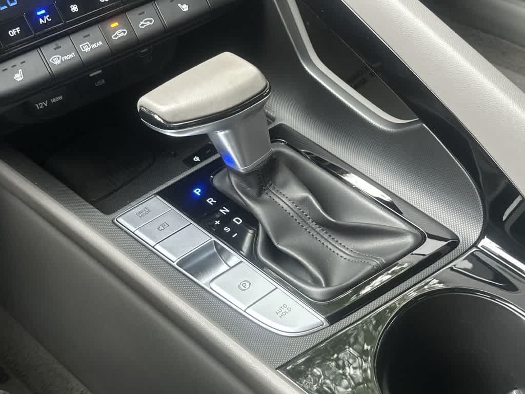Thumbnail: 2024 Hyundai Elantra - 28