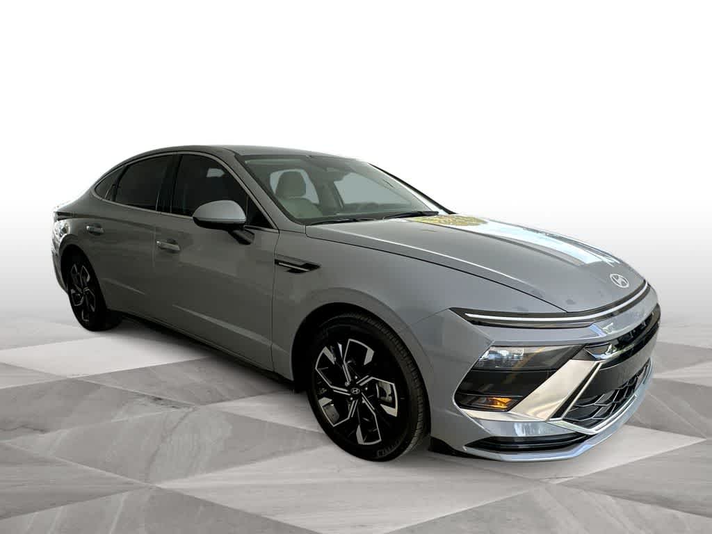 Thumbnail: 2024 Hyundai Sonata - 2