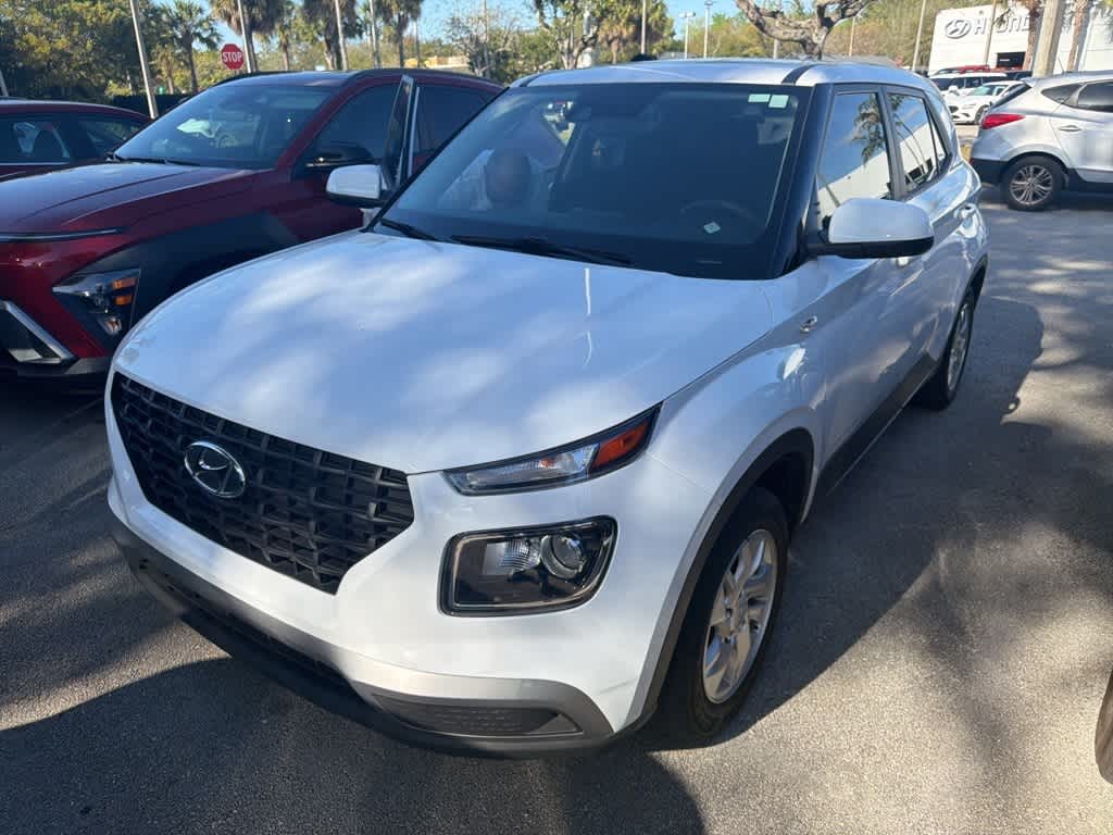 2022 Hyundai Venue SE -
                  Doral, FL