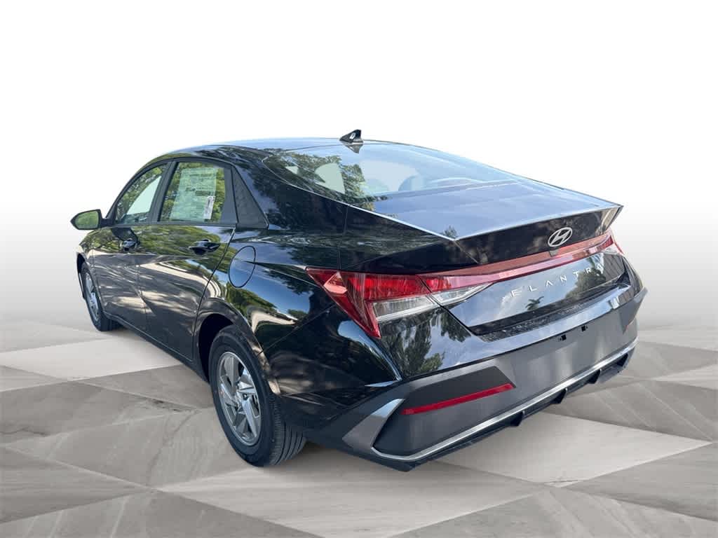 Thumbnail: 2025 Hyundai Elantra - 6