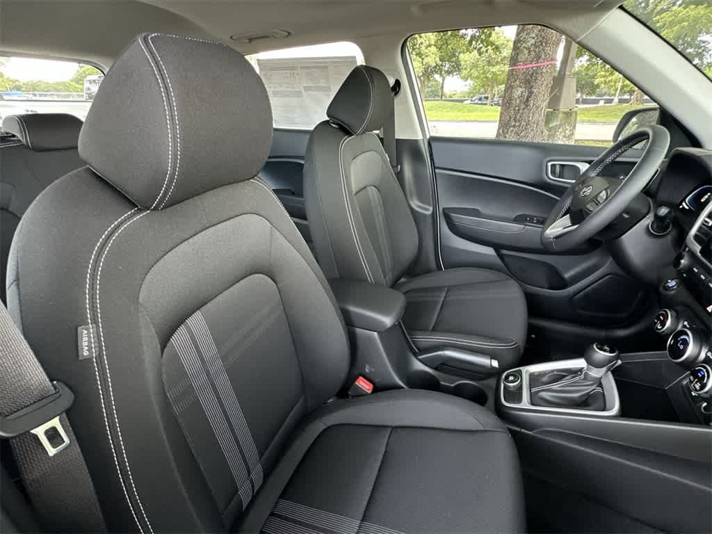 Thumbnail: 2025 Hyundai Venue - 27