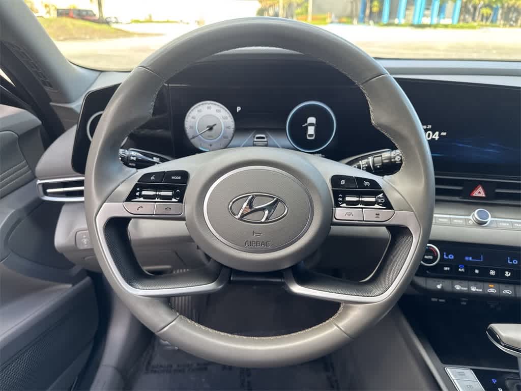 Thumbnail: 2023 Hyundai Elantra - 15