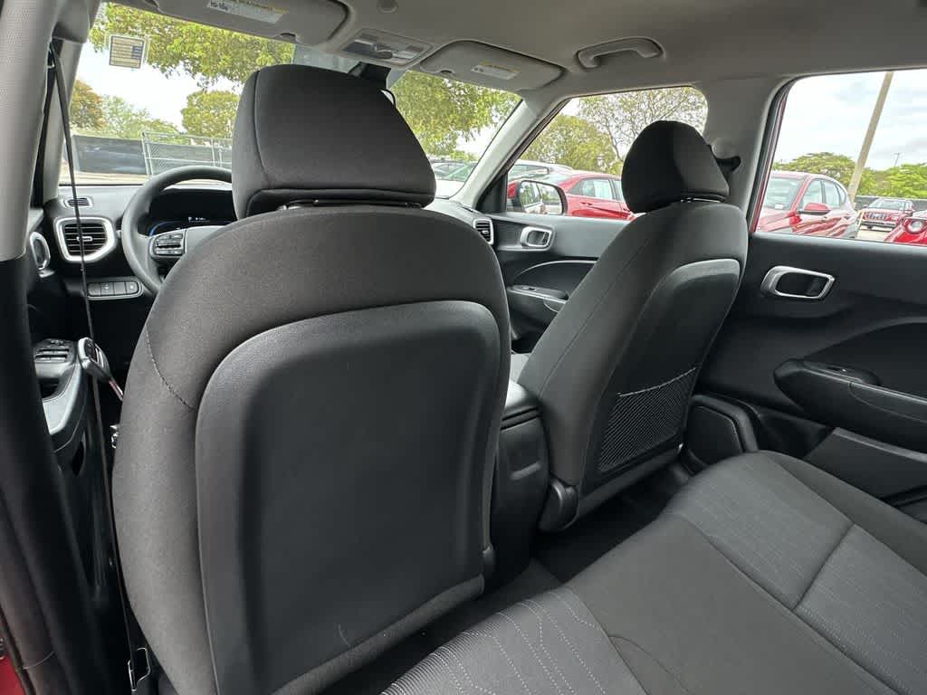 Thumbnail: 2025 Hyundai Venue - 23