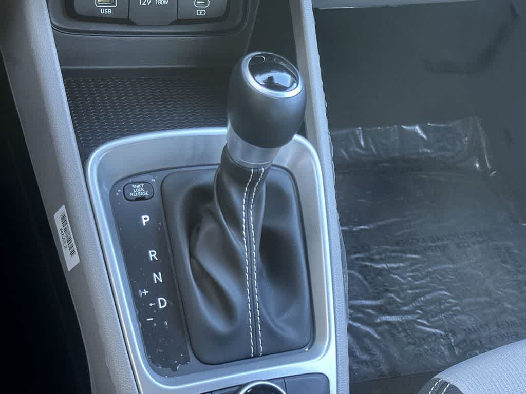 Thumbnail: 2025 Hyundai Venue - 21