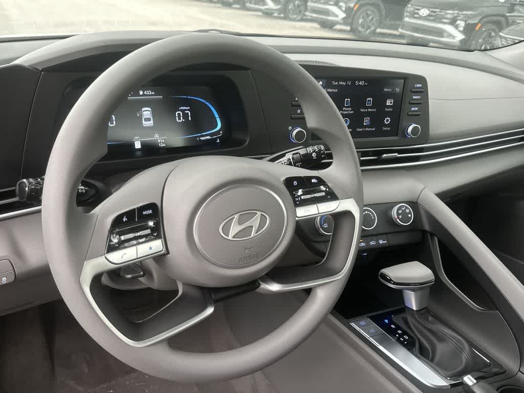 Thumbnail: 2026 Hyundai Elantra - 12