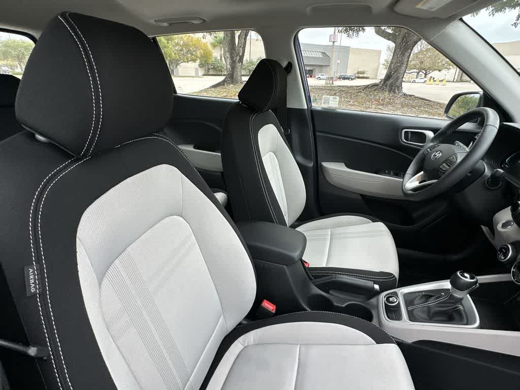 Thumbnail: 2025 Hyundai Venue - 27