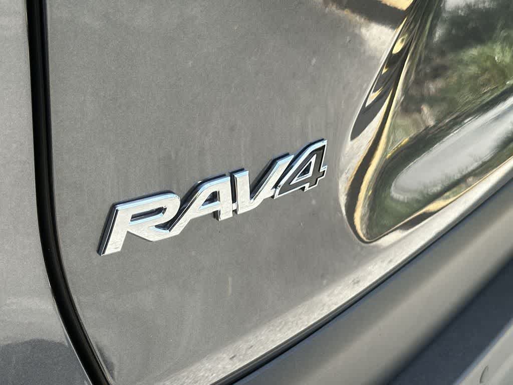 Thumbnail: 2025 Toyota RAV4 - 11