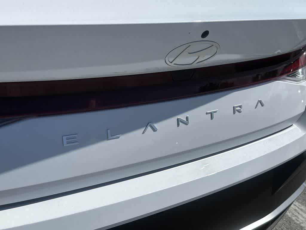 Thumbnail: 2026 Hyundai Elantra - 10