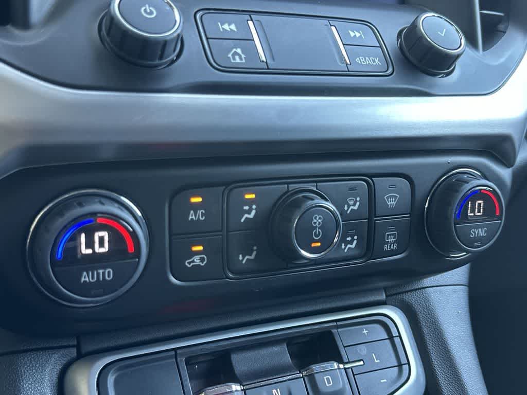 Thumbnail: 2023 GMC Acadia - 20