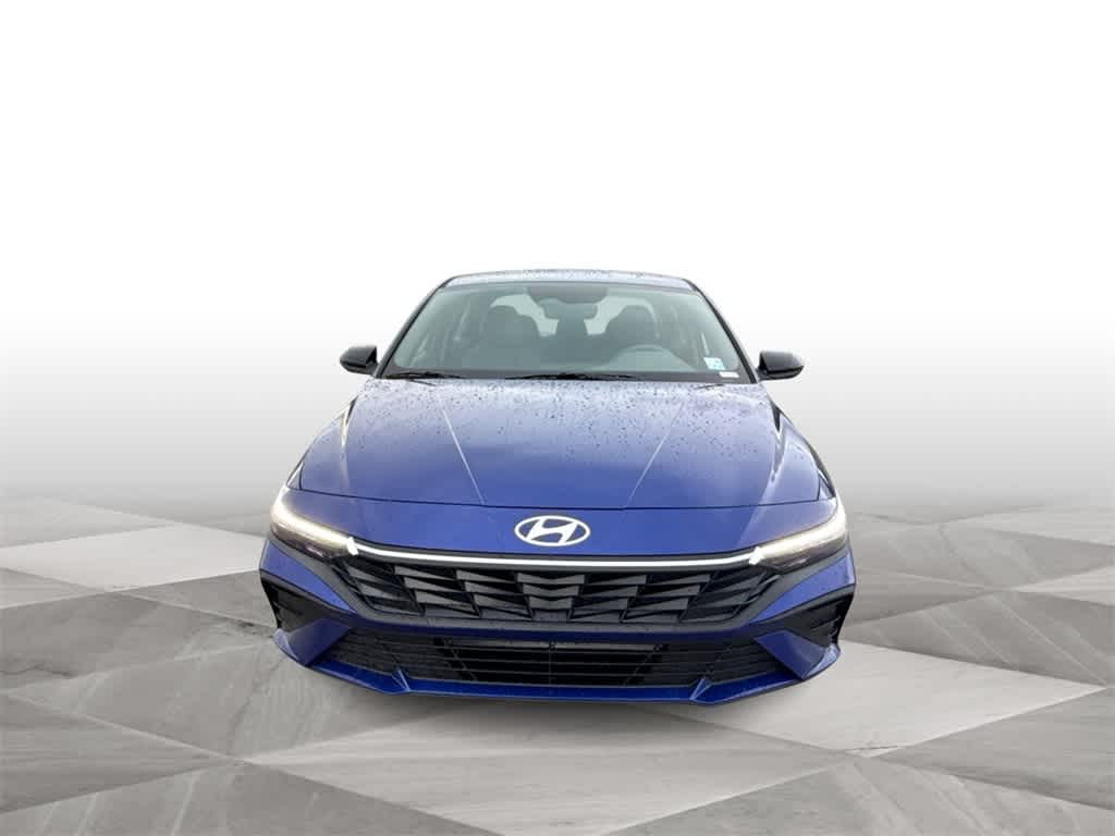 Thumbnail: 2025 Hyundai Elantra - 3