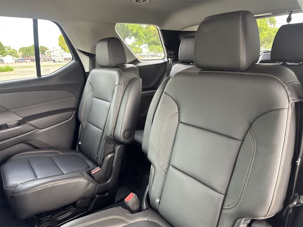 Thumbnail: 2021 Chevrolet Traverse - 22