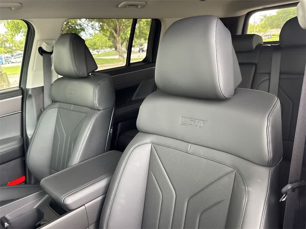 Thumbnail: 2026 Hyundai Santa Fe - 14