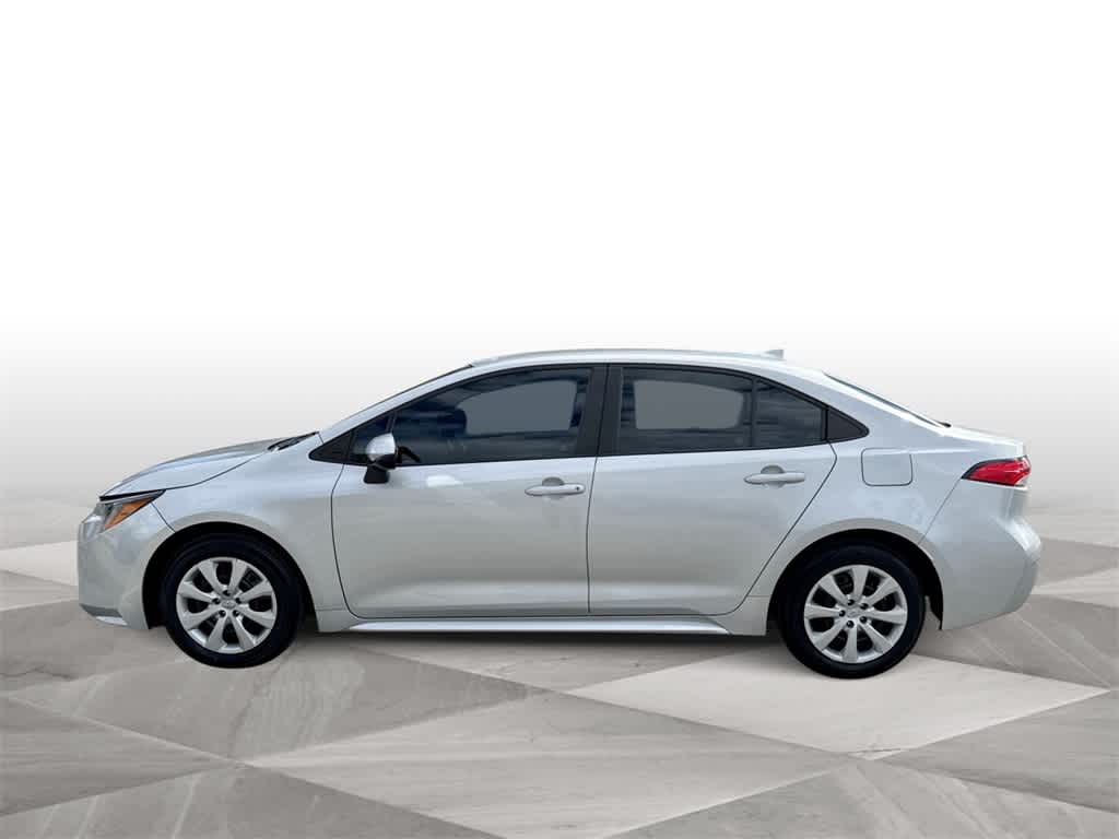 Thumbnail: 2022 Toyota Corolla - 5