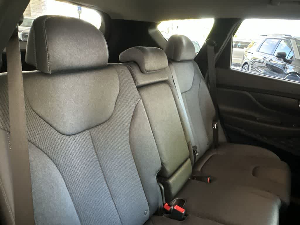 Thumbnail: 2023 Hyundai Santa Fe - 26