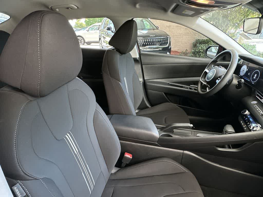 Thumbnail: 2024 Hyundai Elantra - 27