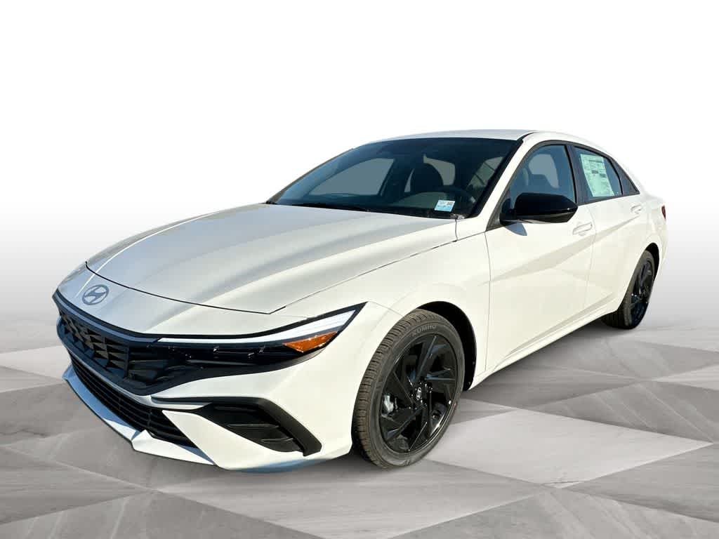 Thumbnail: 2026 Hyundai Elantra - 4