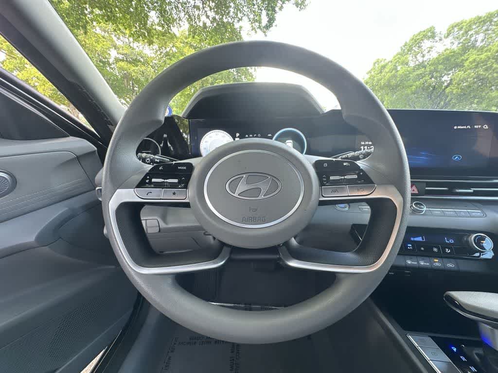 Thumbnail: 2024 Hyundai Elantra - 15
