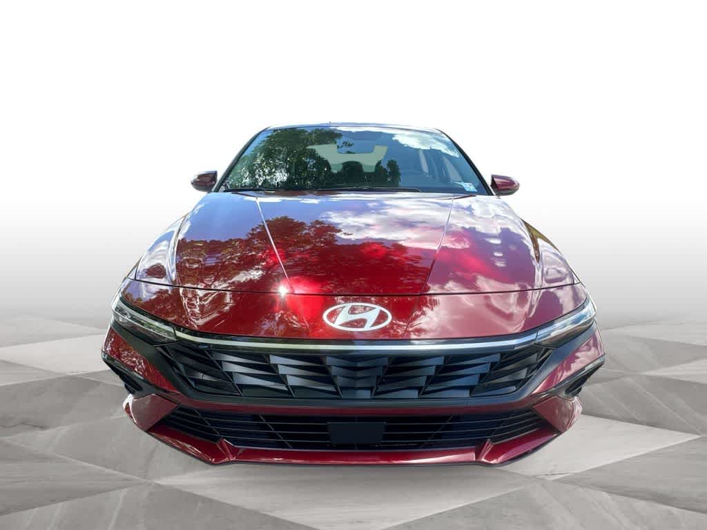 Thumbnail: 2024 Hyundai Elantra - 3