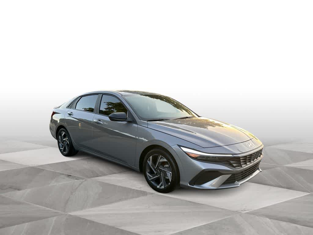 Thumbnail: 2025 Hyundai Elantra - 2