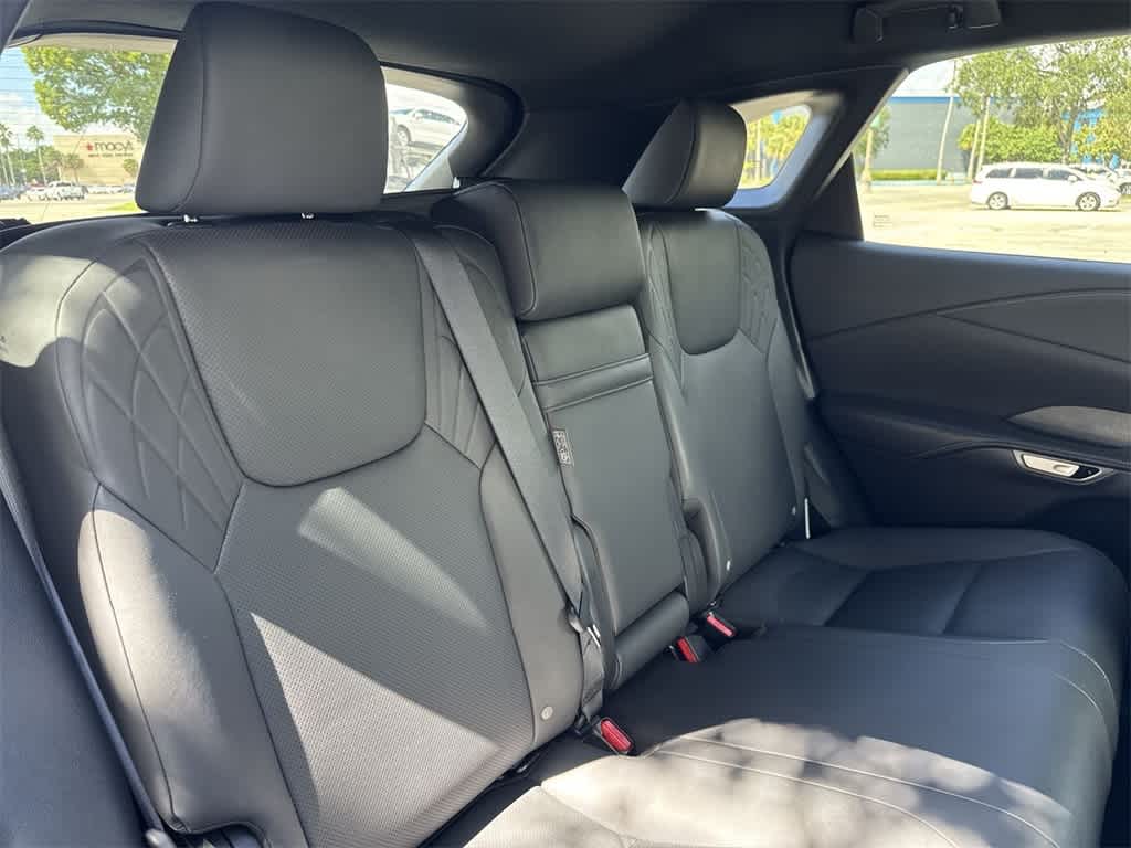 Thumbnail: 2024 Lexus RX - 26