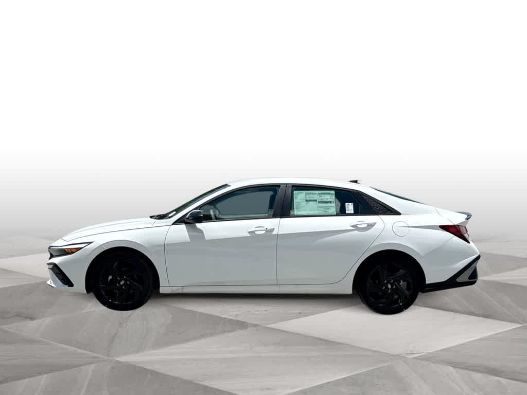 Thumbnail: 2026 Hyundai Elantra - 5