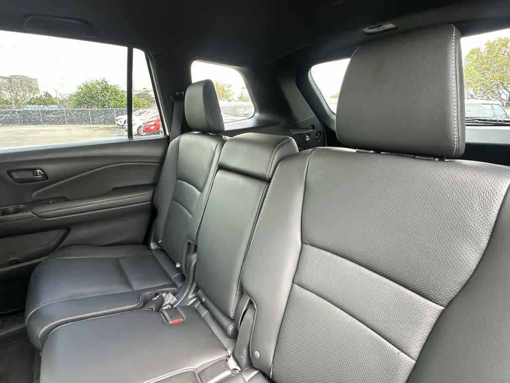 Thumbnail: 2023 Honda Passport - 22