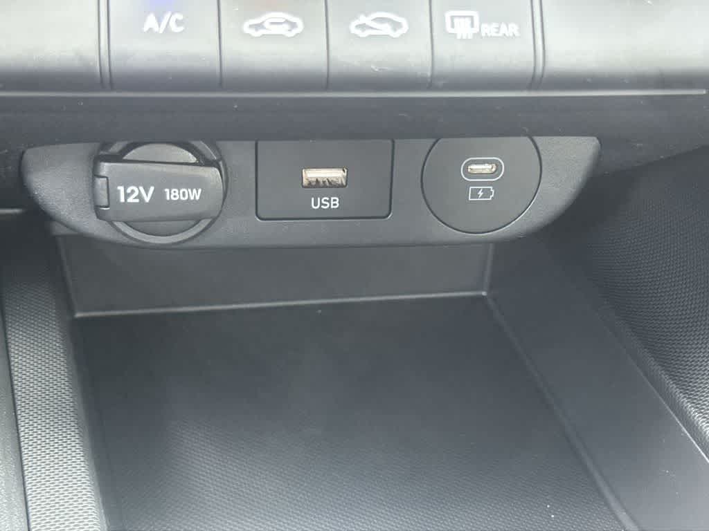 Thumbnail: 2026 Hyundai Elantra - 23