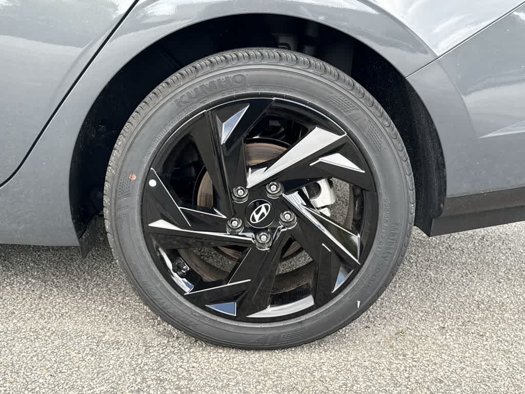 Thumbnail: 2026 Hyundai Elantra - 11