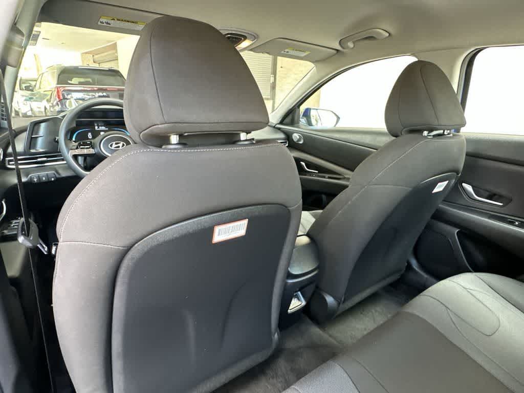 Thumbnail: 2025 Hyundai Elantra - 23