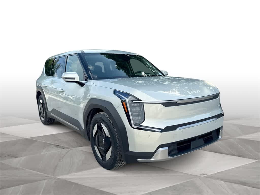 Thumbnail: 2024 Kia EV9 - 2
