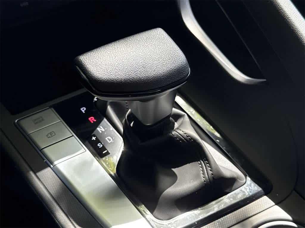 Thumbnail: 2025 Hyundai Elantra - 21