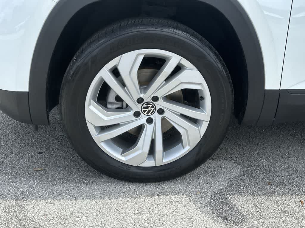 Thumbnail: 2023 Volkswagen Atlas - 10